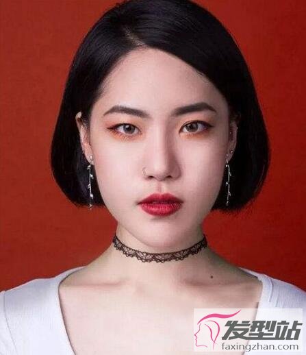 女生證件照發(fā)型