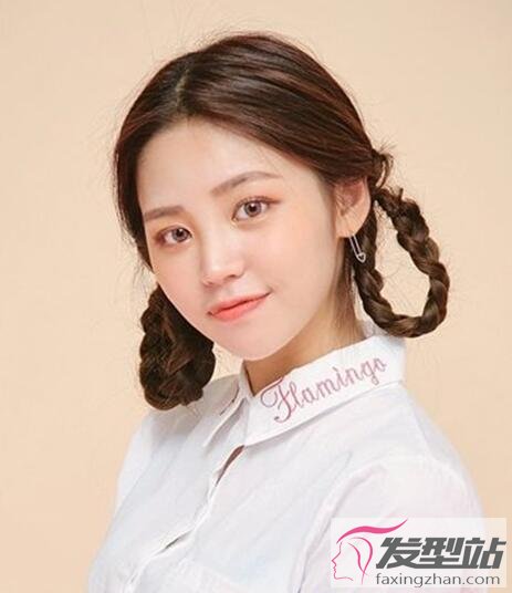 嬰兒肥女生扎發(fā)發(fā)型