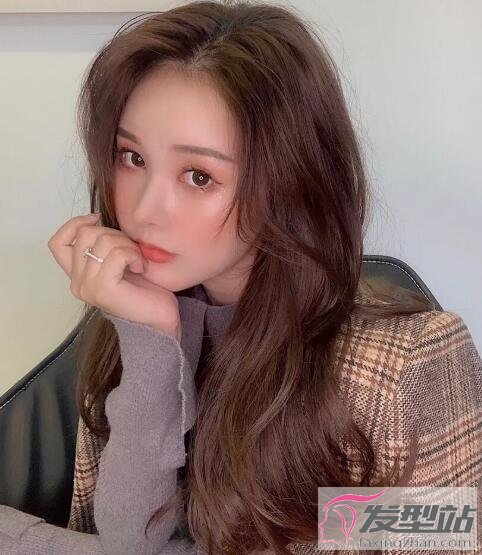 女生懶人燙發(fā)型