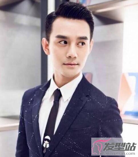 男生小背頭發(fā)型