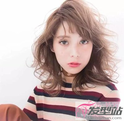 2018最火的是及肩發(fā)型 只想私藏的美膩及肩發(fā)型圖片