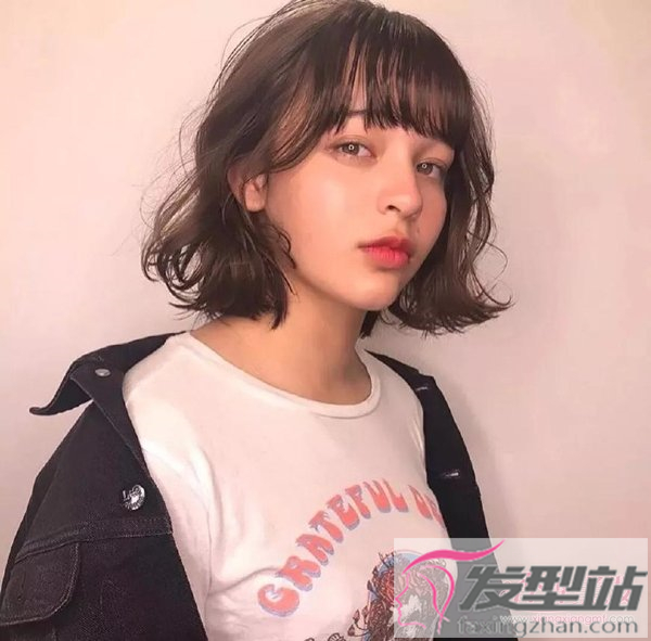 同樣是短發(fā)你的夠時(shí)尚嗎 2019最流行的沙宣波波頭出爐了