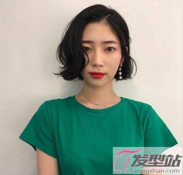 同樣是短發(fā)你的夠時(shí)尚嗎 2019最流行的沙宣波波頭出爐了