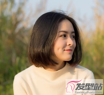 梨花頭自己怎么吹 女生中分短發(fā)梨花頭發(fā)型