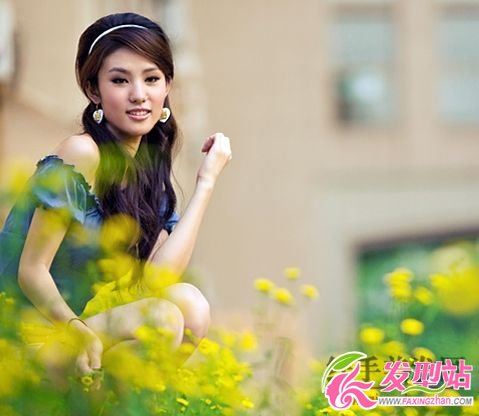 清華園中拍攝的韓國(guó)長(zhǎng)發(fā)MM 清華園中拍攝的韓國(guó)長(zhǎng)發(fā)MM