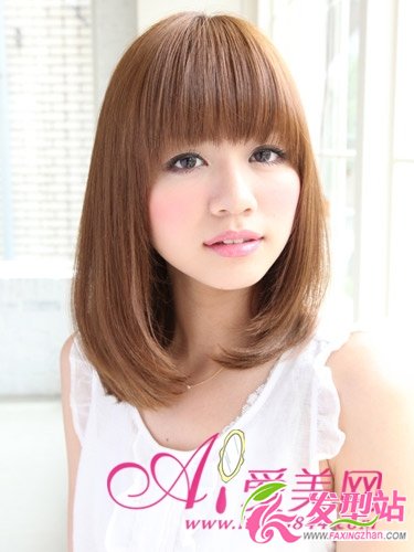 早春發(fā)型新鮮看 靈動(dòng)氣息及肩中長(zhǎng)發(fā)