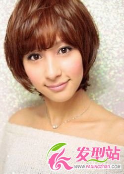 新年新發(fā)型 5款人氣女人味短發(fā)