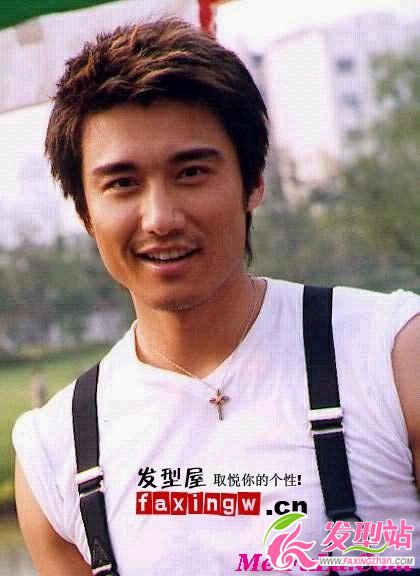 男模胡兵短發(fā)與長發(fā)型圖片大比拼