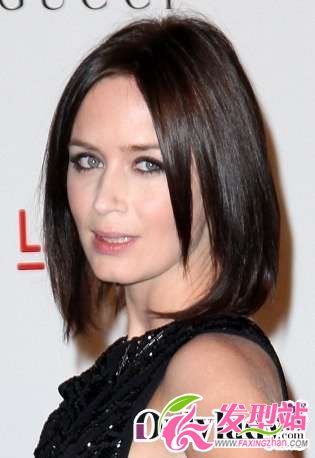 Emily Blunt·أ