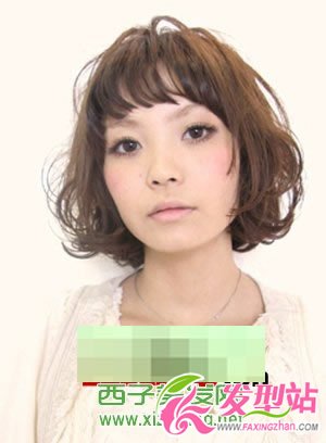 方臉發(fā)型