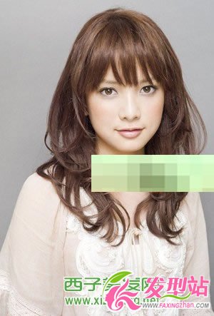 方臉發(fā)型