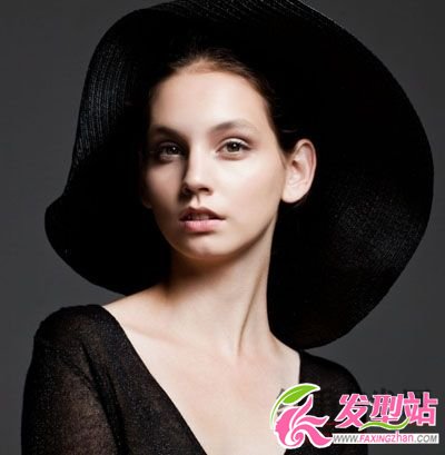 自然帥氣歐美風(fēng)發(fā)型圖片 自然帥氣歐美風(fēng)發(fā)型圖片