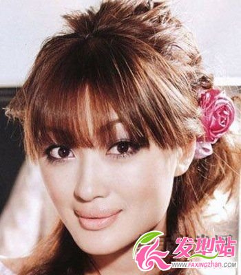 甜美發(fā)飾提升你的女人味兒 甜美發(fā)飾提升你的女人味兒