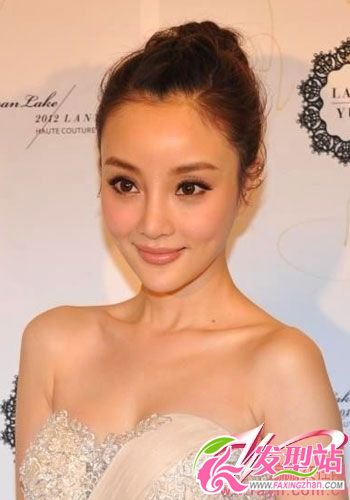 李小璐