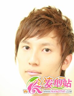 日系時(shí)尚帥氣短發(fā)燙發(fā)