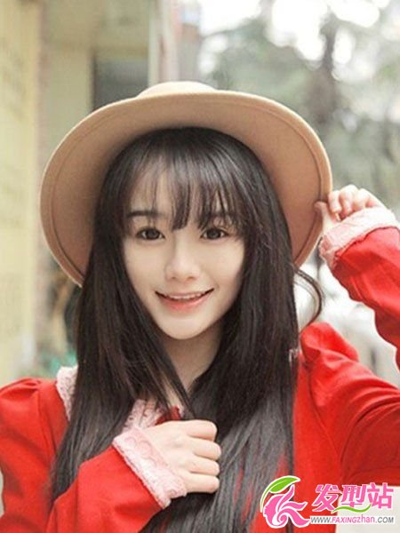 南笙姑娘爆紅網(wǎng)絡(luò)清純發(fā)型秒殺你