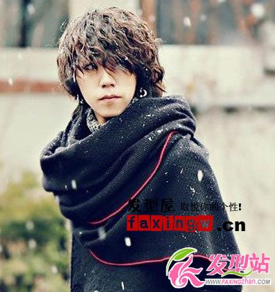 韓式男生發(fā)型新風尚 頭發(fā)造型感顯帥氣