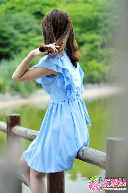 農(nóng)家樂少女中長發(fā)發(fā)型圖片 農(nóng)家樂少女中長發(fā)發(fā)型圖片
