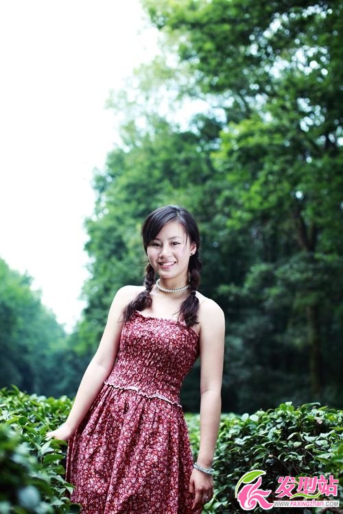 采茶女歡快的羊角辮 采茶女歡快的羊角辮