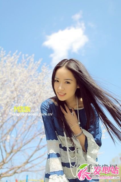 尖臉配直發(fā)卷發(fā)盤發(fā)對比 看看哪種好 尖臉配直發(fā)卷發(fā)盤發(fā)對比 看看哪種好