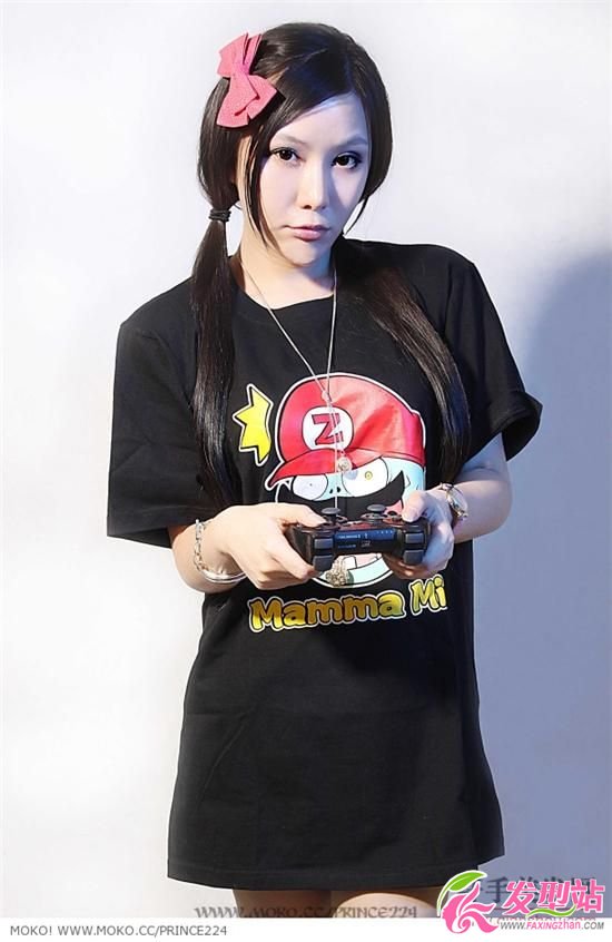 游戲美女 盤發(fā)可愛女PK直發(fā)熟女 游戲美女 盤發(fā)可愛女PK直發(fā)熟女