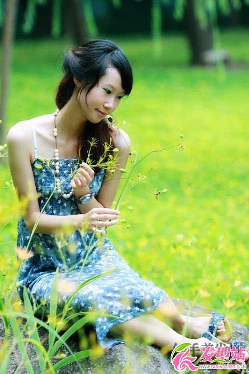 夏日溫情午后韻味美女 夏日溫情午后韻味美女