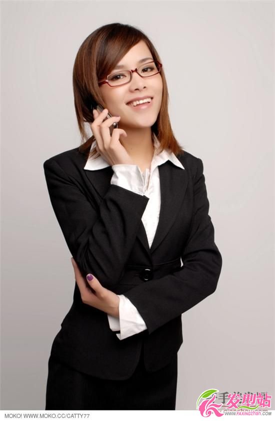 女性辦公套裝與正裝發(fā)型欣賞 女性辦公套裝與正裝發(fā)型欣賞