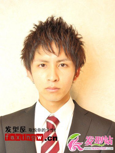 2012年最新日系男士發(fā)型 流線感發(fā)絲潮流今年