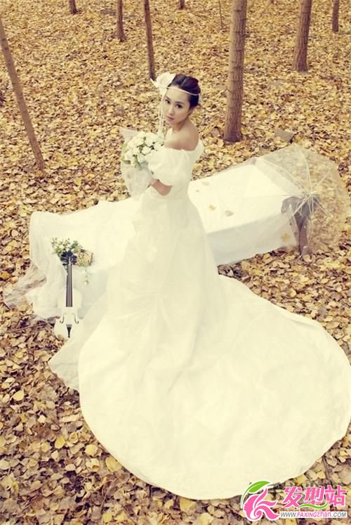 樹林中新娘婚紗攝影照片欣賞 樹林中新娘婚紗攝影照片欣賞