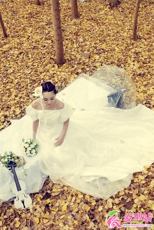 樹林中新娘婚紗攝影照片欣賞 樹林中新娘婚紗攝影照片欣賞
