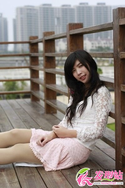 廈門美女最新倒春街拍發(fā)型3 廈門美女最新倒春街拍發(fā)型