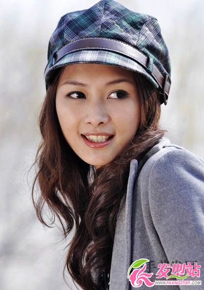 薛小落 職業(yè)裝束 薛小落 職業(yè)裝束