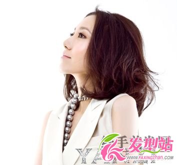 發(fā)絲厚重感十分強(qiáng)的中長發(fā)發(fā)型 發(fā)絲厚重感十分強(qiáng)的中長發(fā)發(fā)型