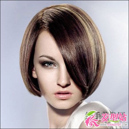 某歐美時(shí)尚雜志短發(fā)圖片欣賞 某歐美時(shí)尚雜志短發(fā)圖片欣賞