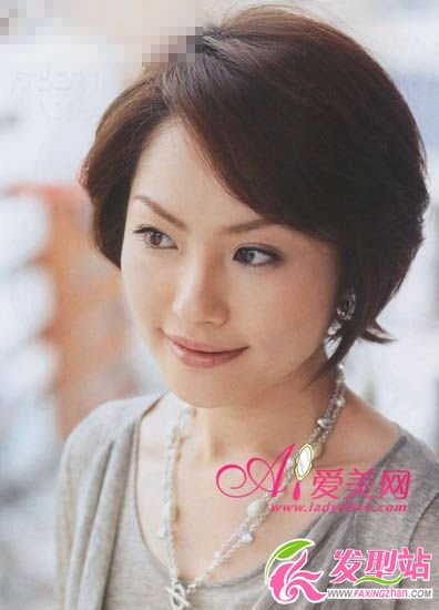 都市OL氣質(zhì)短發(fā)發(fā)型指南 都市OL氣質(zhì)短發(fā)發(fā)型指南