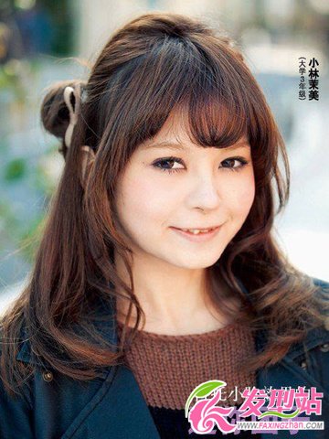 盤發(fā)添新意 公主式半束發(fā)受追捧
