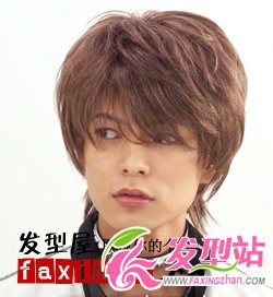 冷燙法使用的燙發(fā)劑和工具