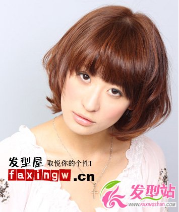 彰顯30歲女人魅力的發(fā)型