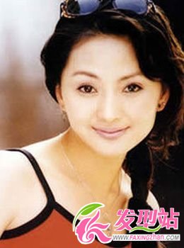 18位瓊瑤女絕美發(fā)型耀人眼