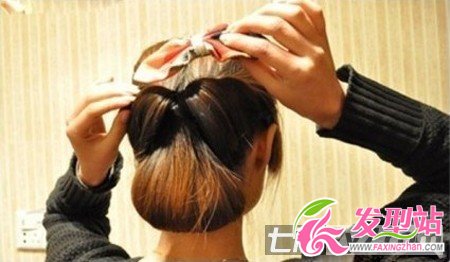 點(diǎn)擊瀏覽下一篇