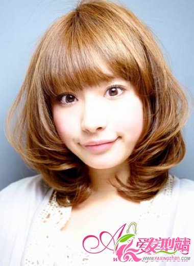 減齡劉海+修顏梨花頭 速變小臉美女