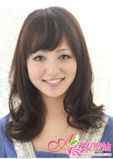 減齡劉海+修顏梨花頭 速變小臉美女