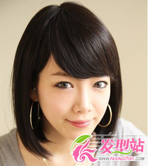 2012最in4款短發(fā)直發(fā)發(fā)型圖片