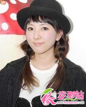 日本達(dá)人當(dāng)街示范 日系森女發(fā)型