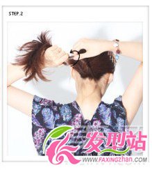DIY嫵媚卷發(fā) 省錢不傷發(fā)