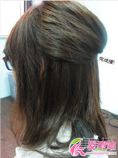 簡(jiǎn)單浪漫公主頭發(fā)型DIY