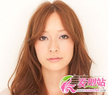 OL最愛 長發(fā)發(fā)型扎法圖解