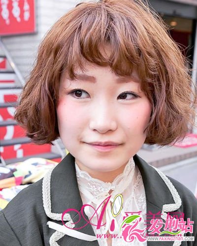 最新女生夏季發(fā)型 百變造型你愛哪一款