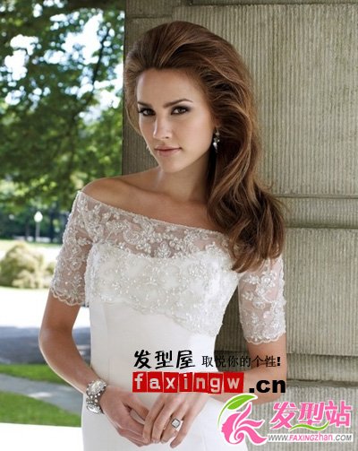 適合鵝蛋臉女生的新娘發(fā)型圖片 歐式浪漫頭發(fā)造型