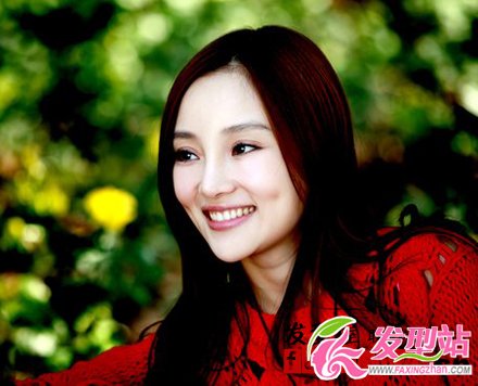 李小璐《AA制生活》劇中卷發(fā)圖片首曝光